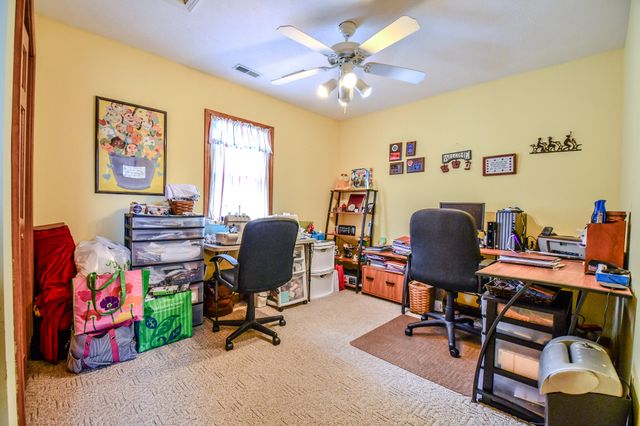 1704 Echo Lake Drive 1704 Echo Lake Drive, Piqua, OH 45356