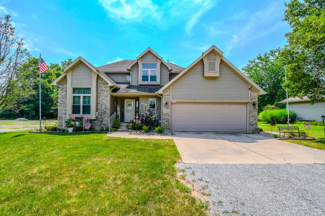 1704 Echo Lake Drive 1704 Echo Lake Drive, Piqua, OH 45356