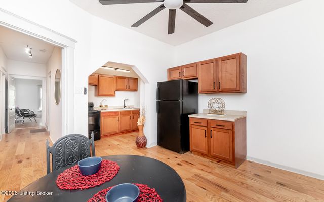 2316 Greenwood Ave, Louisville, KY 40210