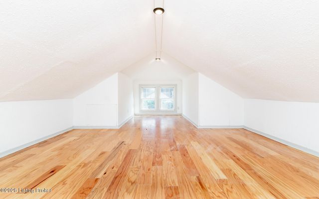 2316 Greenwood Ave, Louisville, KY 40210
