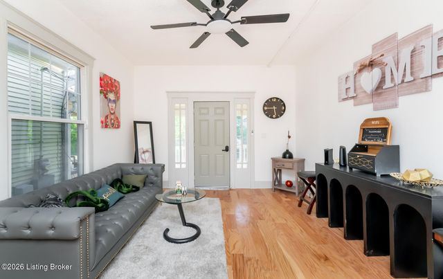 2316 Greenwood Ave, Louisville, KY 40210