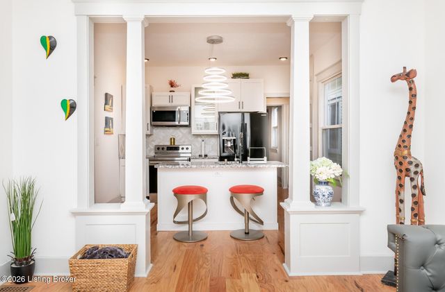 2316 Greenwood Ave, Louisville, KY 40210