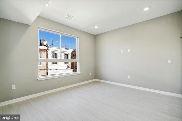 1345 W YORK ST, Philadelphia, PA 19132