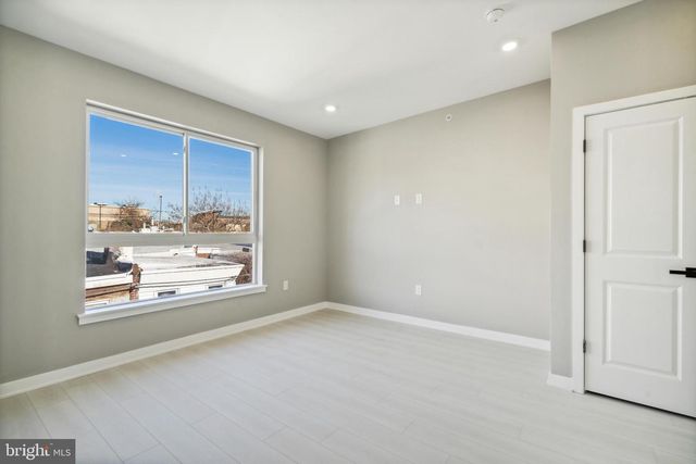 1345 W YORK ST, Philadelphia, PA 19132