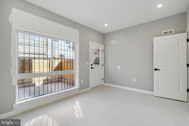 1345 W YORK ST, Philadelphia, PA 19132