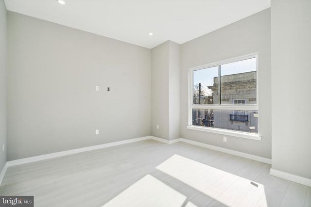 1345 W YORK ST, Philadelphia, PA 19132