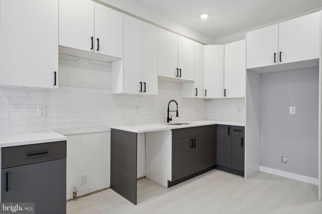 1345 W YORK ST, Philadelphia, PA 19132