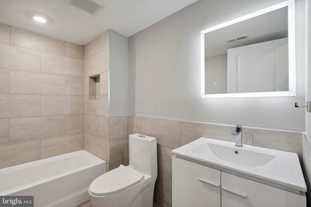 1345 W YORK ST, Philadelphia, PA 19132