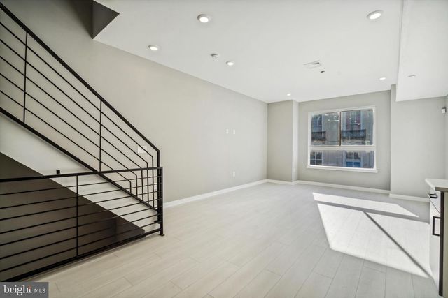 1345 W YORK ST, Philadelphia, PA 19132