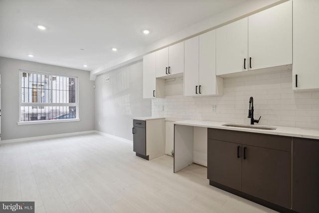 1345 W YORK ST, Philadelphia, PA 19132