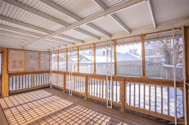 1261 Waverly Street, Hewlett, NY 11557