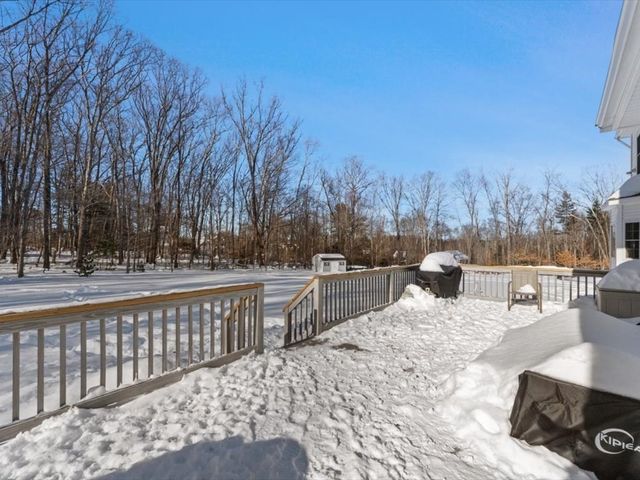 13 Teresa Dr, Millis, MA 02054