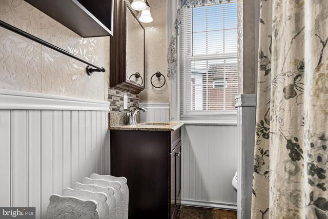 7428 PALMETTO ST, Philadelphia, PA 19111