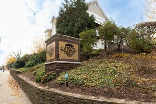 49 Park Place Circle 49, West Hartford, CT 06110