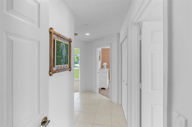 560 NW 110th Ave, Plantation, FL 33324