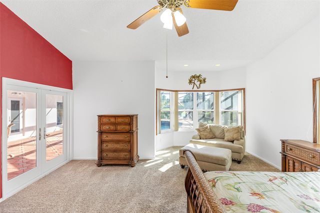 560 NW 110th Ave, Plantation, FL 33324