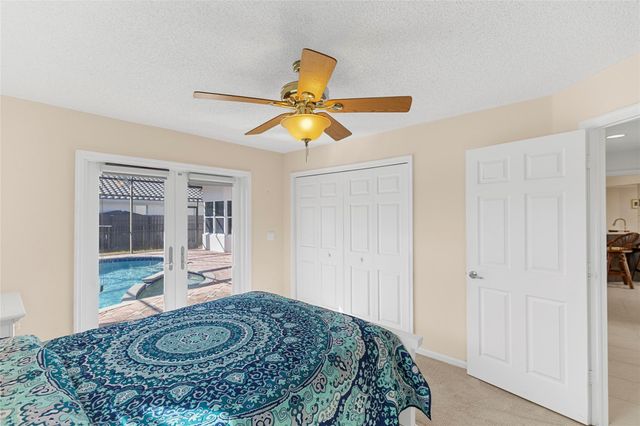 560 NW 110th Ave, Plantation, FL 33324