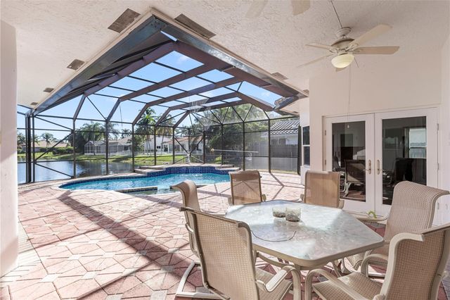 560 NW 110th Ave, Plantation, FL 33324