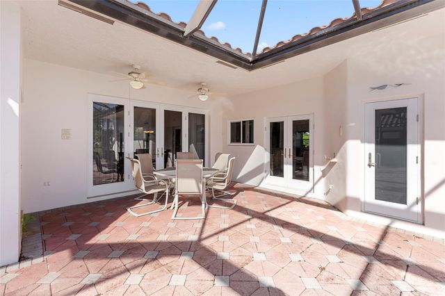 560 NW 110th Ave, Plantation, FL 33324