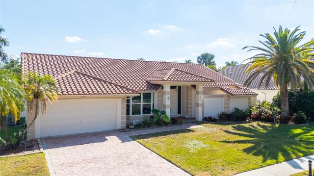 560 NW 110th Ave, Plantation, FL 33324