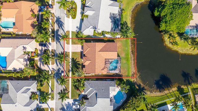 560 NW 110th Ave, Plantation, FL 33324