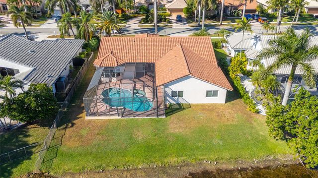 560 NW 110th Ave, Plantation, FL 33324