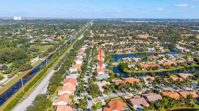 560 NW 110th Ave, Plantation, FL 33324