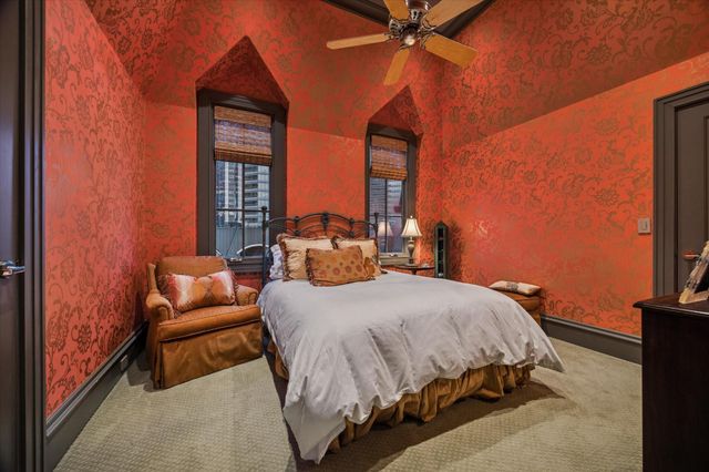 1225 Place Royale Way, Houston, TX 77056