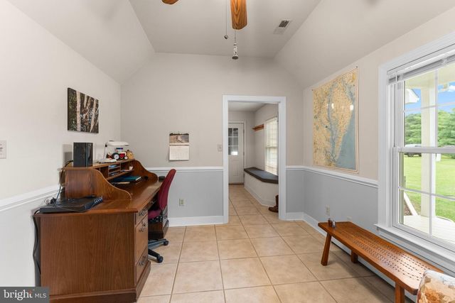 367 EDGEWATER LN, Montross, VA 22520
