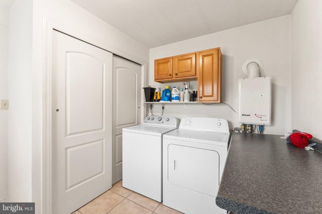 367 EDGEWATER LN, Montross, VA 22520