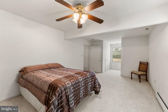 367 EDGEWATER LN, Montross, VA 22520