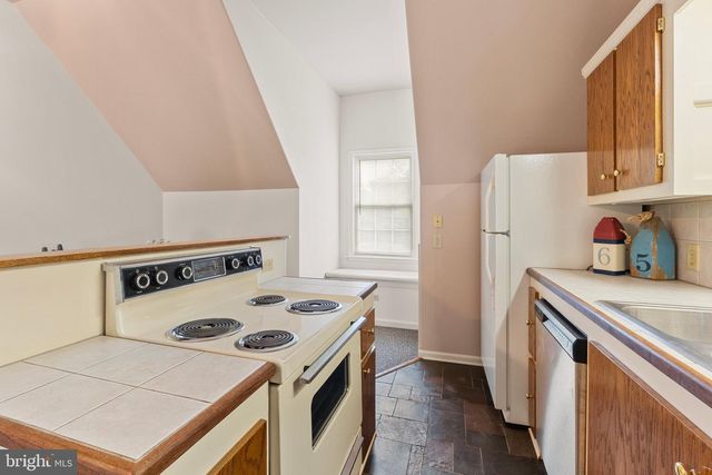 367 EDGEWATER LN, Montross, VA 22520