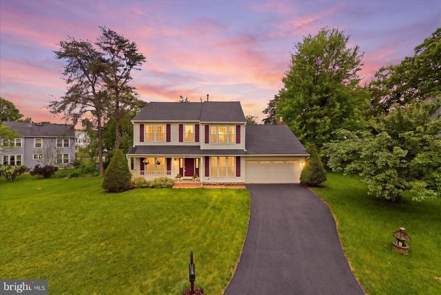8065 CRIMSON LEAF CT, Gainesville, VA 20155