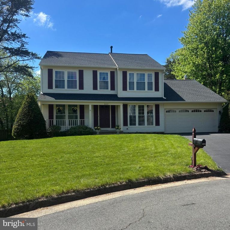 8065 CRIMSON LEAF CT, Gainesville, VA 20155