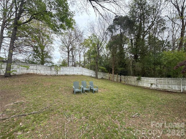 7809 Glencannon Drive, Charlotte, NC 28227