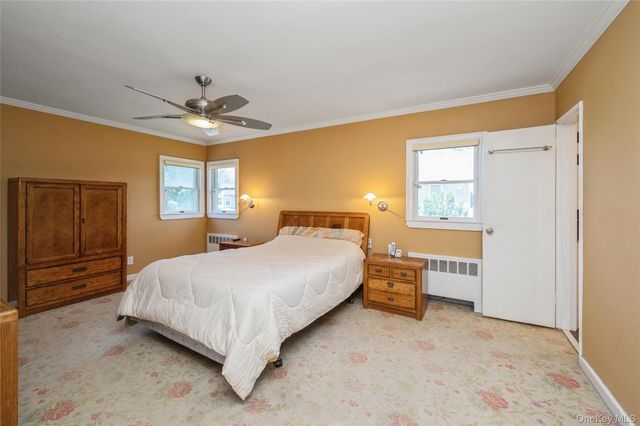 485 Gifford Avenue, Oceanside, NY 11572