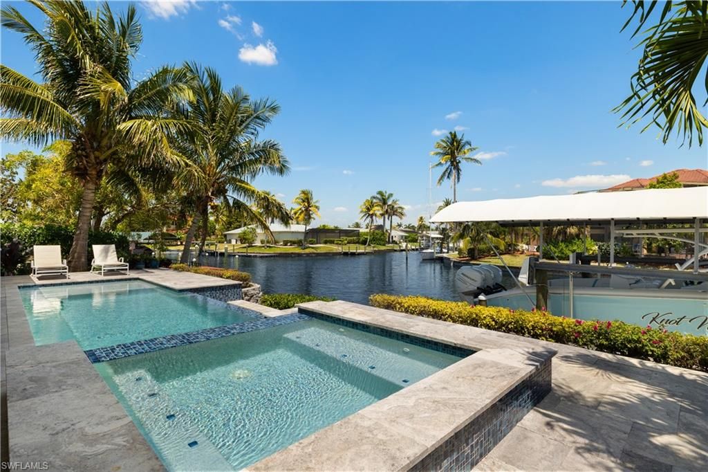 6617 Joanna CIR, FORT MYERS, FL 33919 — photo 4