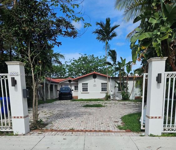 2641 SW 31st Ave, Miami, FL 33133