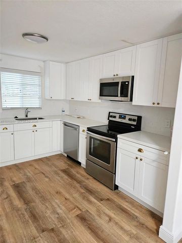 2641 SW 31st Ave, Miami, FL 33133