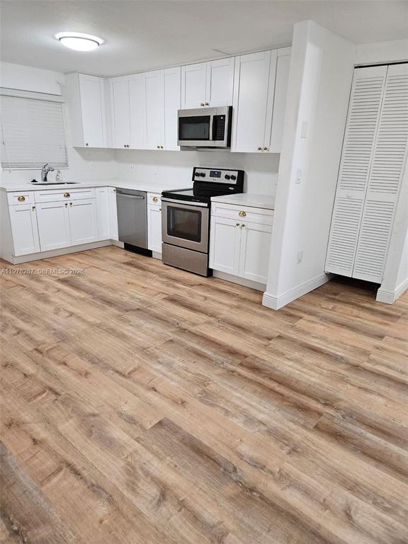 2641 SW 31st Ave, Miami, FL 33133