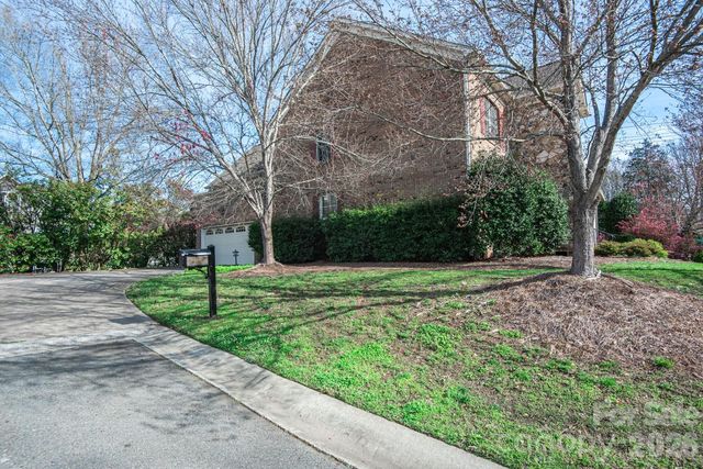 2616 Ladley Court, Charlotte, NC 28226