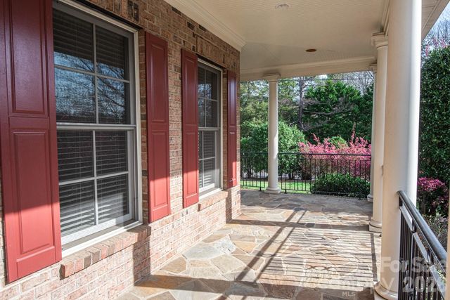 2616 Ladley Court, Charlotte, NC 28226