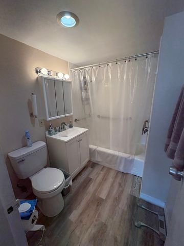 6730 S South Shore Drive 804, Chicago, IL 60649