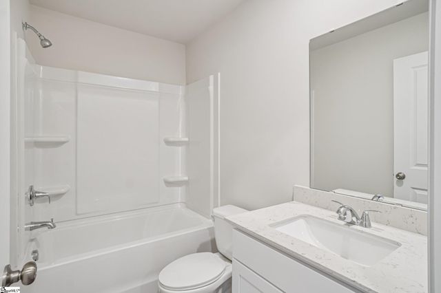 531 Tomlin Trail, Spartanburg, SC 29301