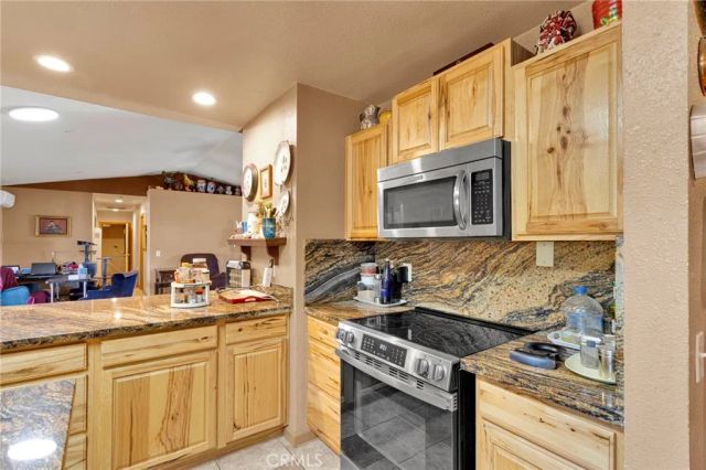 7397 Arcadia, Apple Valley, CA 92308
