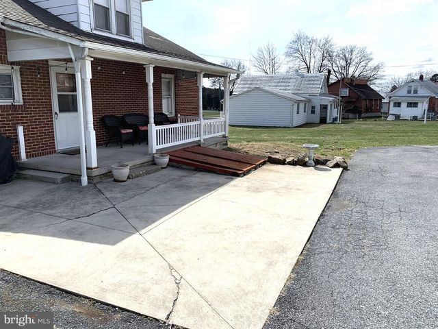 614 FLORENCE AVE, Hamburg, PA 19526