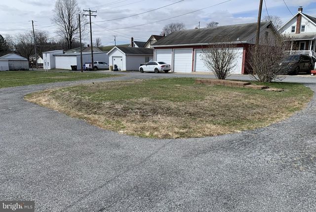 614 FLORENCE AVE, Hamburg, PA 19526