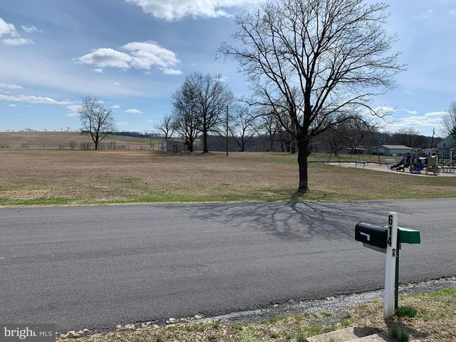 614 FLORENCE AVE, Hamburg, PA 19526