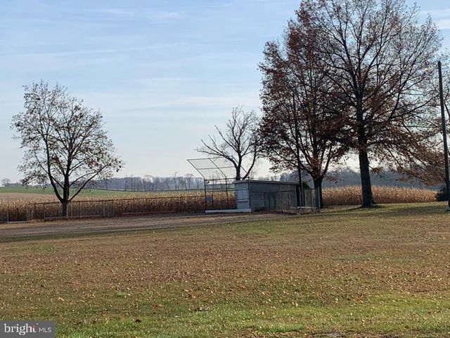 614 FLORENCE AVE, Hamburg, PA 19526