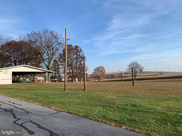 614 FLORENCE AVE, Hamburg, PA 19526